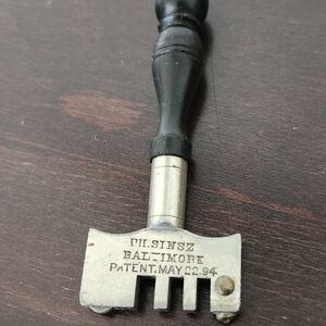 PIL.SINSZ Baltimore Patent May 22, 1894 Leather Stitching Tool - Black Handle